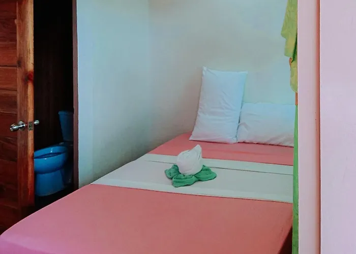 Reddoorz @ 4ks House Bogo Cebu ホテル Banban