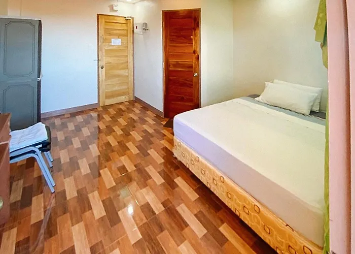 Reddoorz @ 4ks House Bogo Cebu *