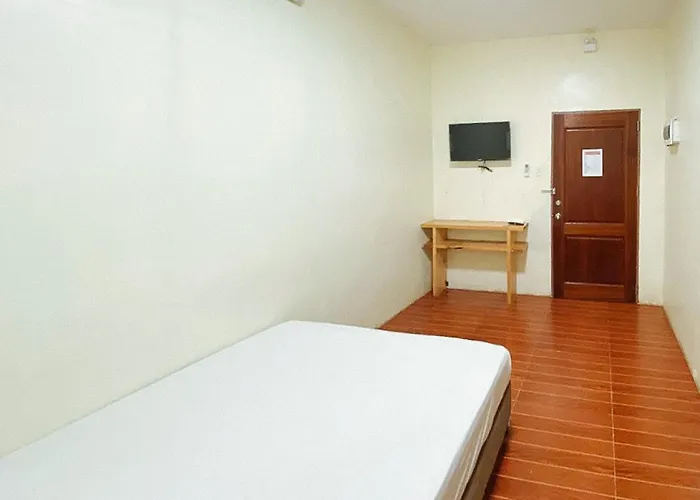 Reddoorz @ 4ks House Bogo Cebu ホテル