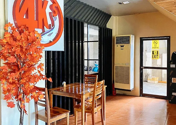 Reddoorz @ 4ks House Bogo Cebu *